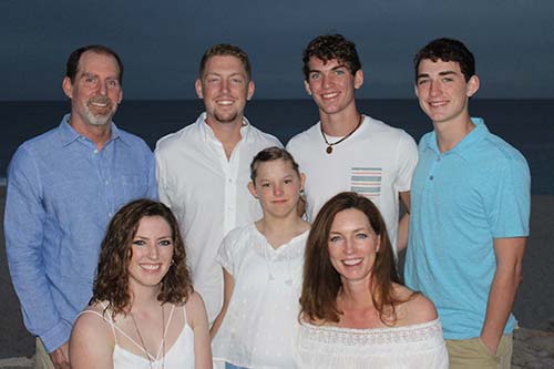 Dino Smith - Associate with Texas Ranch Sales LLC Wimberly