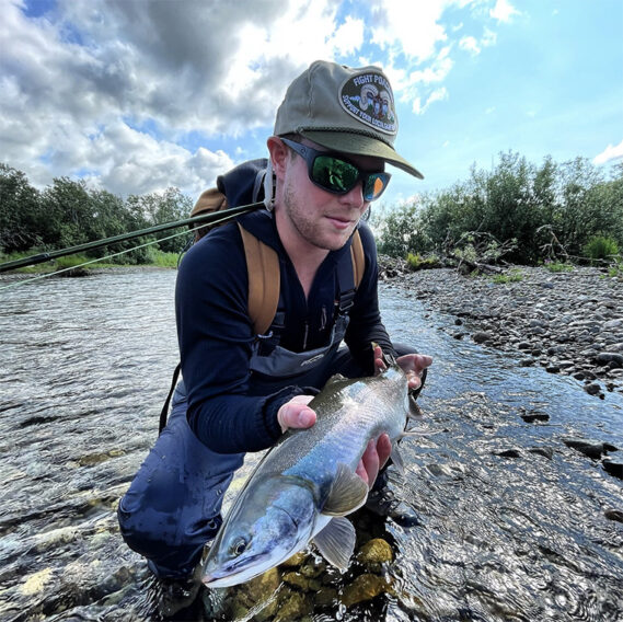 Levi Metten Texas Ranch Sales Associate Image 3