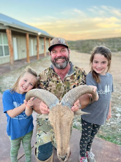 Stoney Petit Texas Ranch Sales Associate Image 1