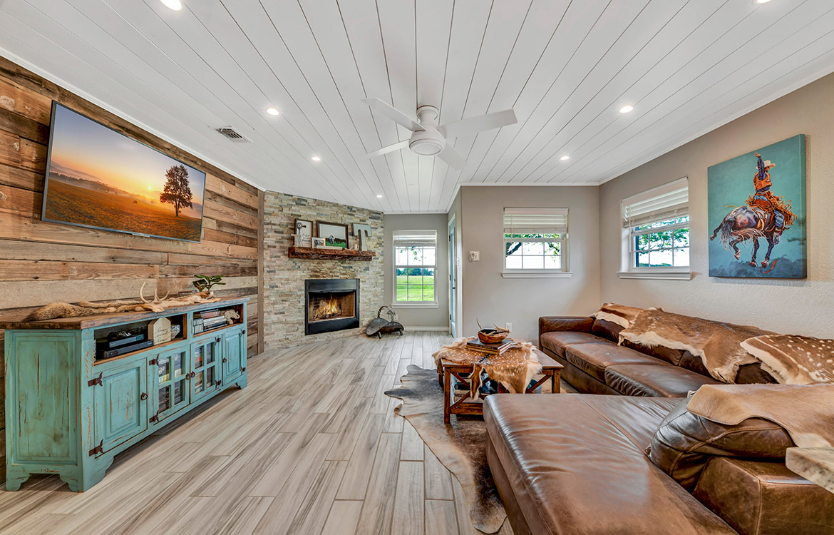 The Oaks of Saint Hedwig 32 Acre Ranch For Sale In Bexar County Image 3