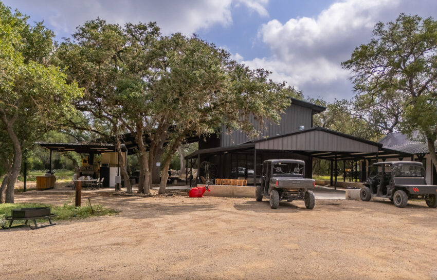 Aspire Wildlife Ranch 1298 Acre Hunting Ranch For Sale in Medina County Image 2