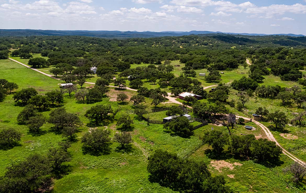 Vista de Roble Ranch photo