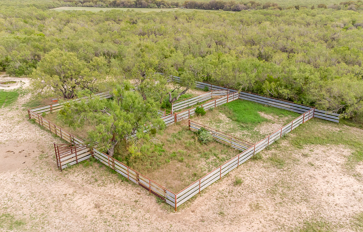 Elm Creek Ranch, 423 acre ranch for sale in Frio County, Image 13