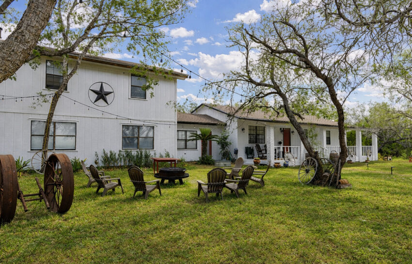 Pequin Creek Ranch 300 Acre Hunting Ranch For Sale in Jim Wells County Image 1