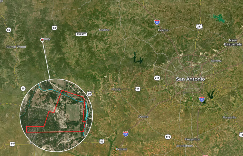 Patterson Creek Refuge 50 Acre Ranch in Real County Texas Map Image