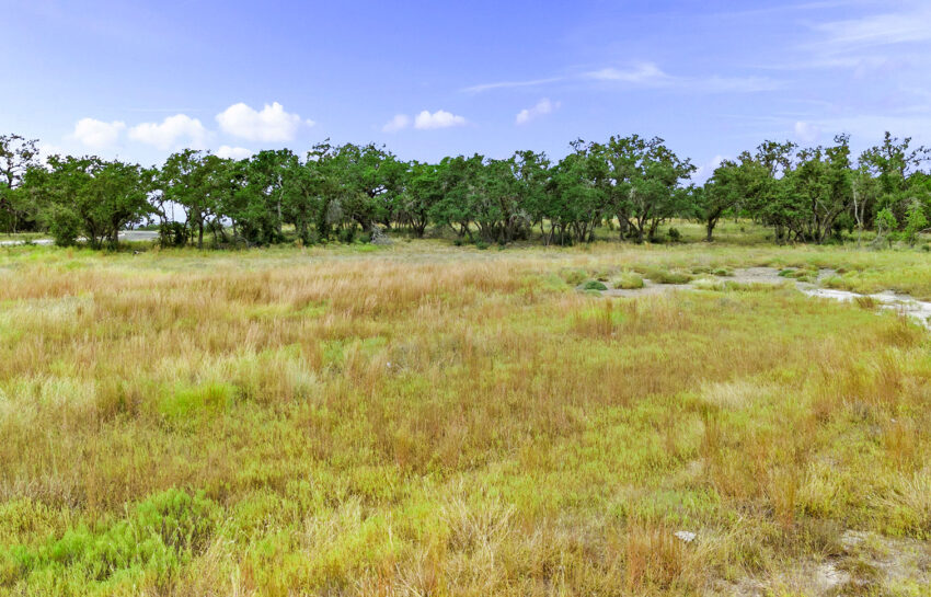 Windmill Ridge Ranchette 5 Acres For Sale in Blanco County Image 4