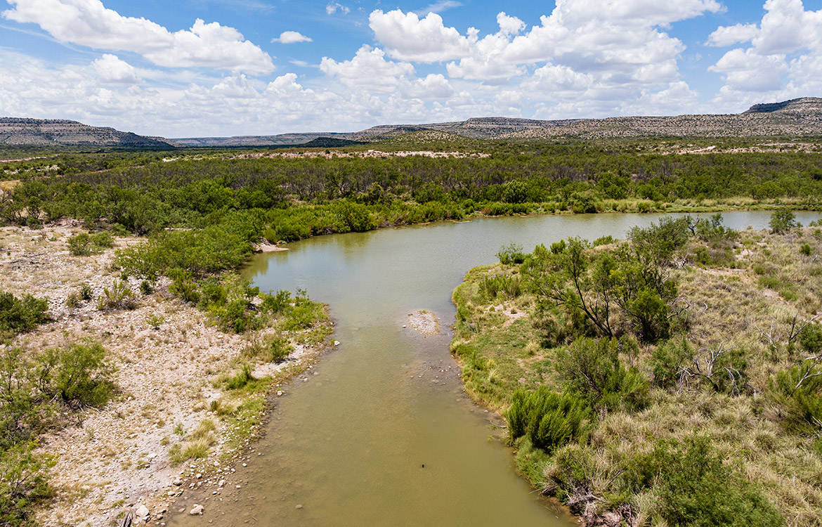 Pecos Paradise 851 Acre Ranch For Sale In Crockett County Image 2