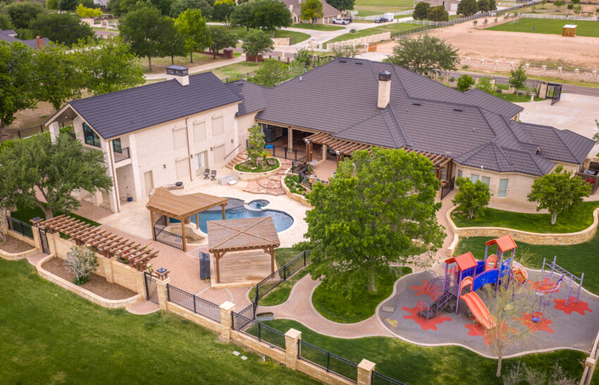 Williams Estate 8 Acre Property for Sale in Midland, Texas Image 4